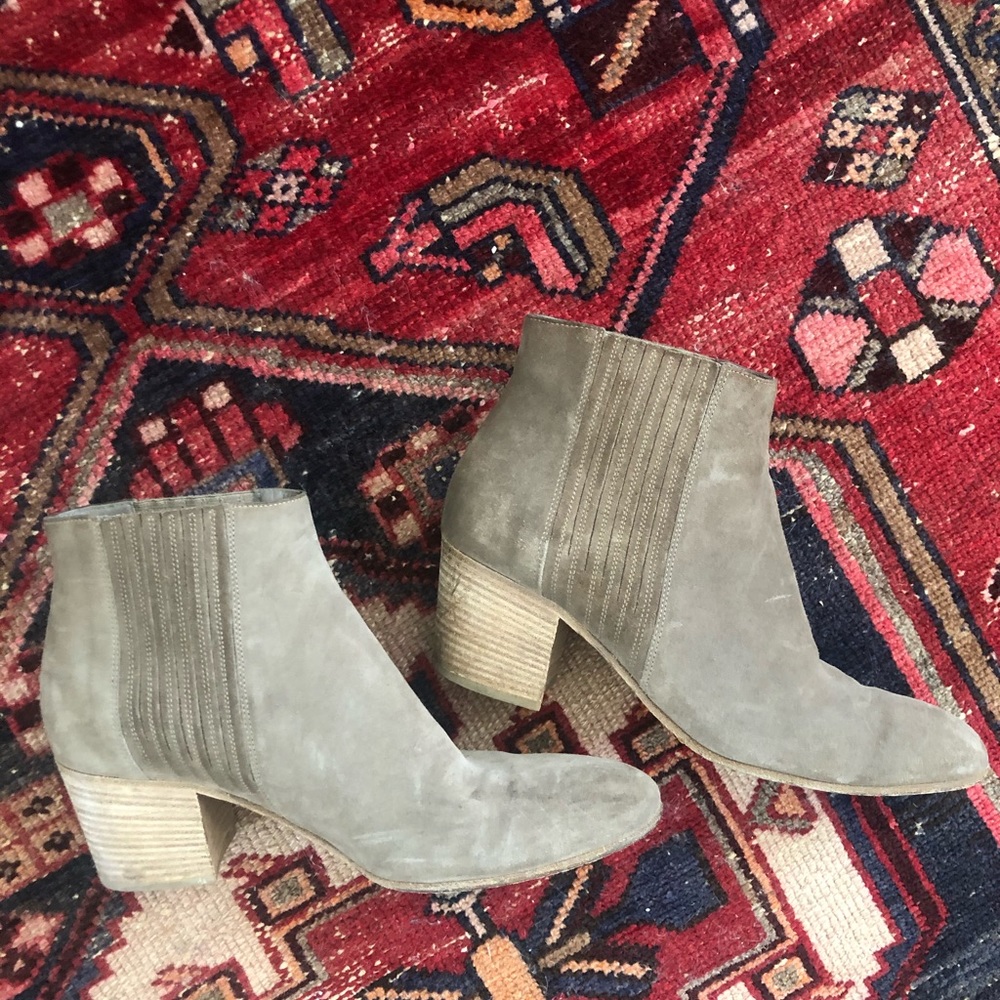 Vince Booties Size 10